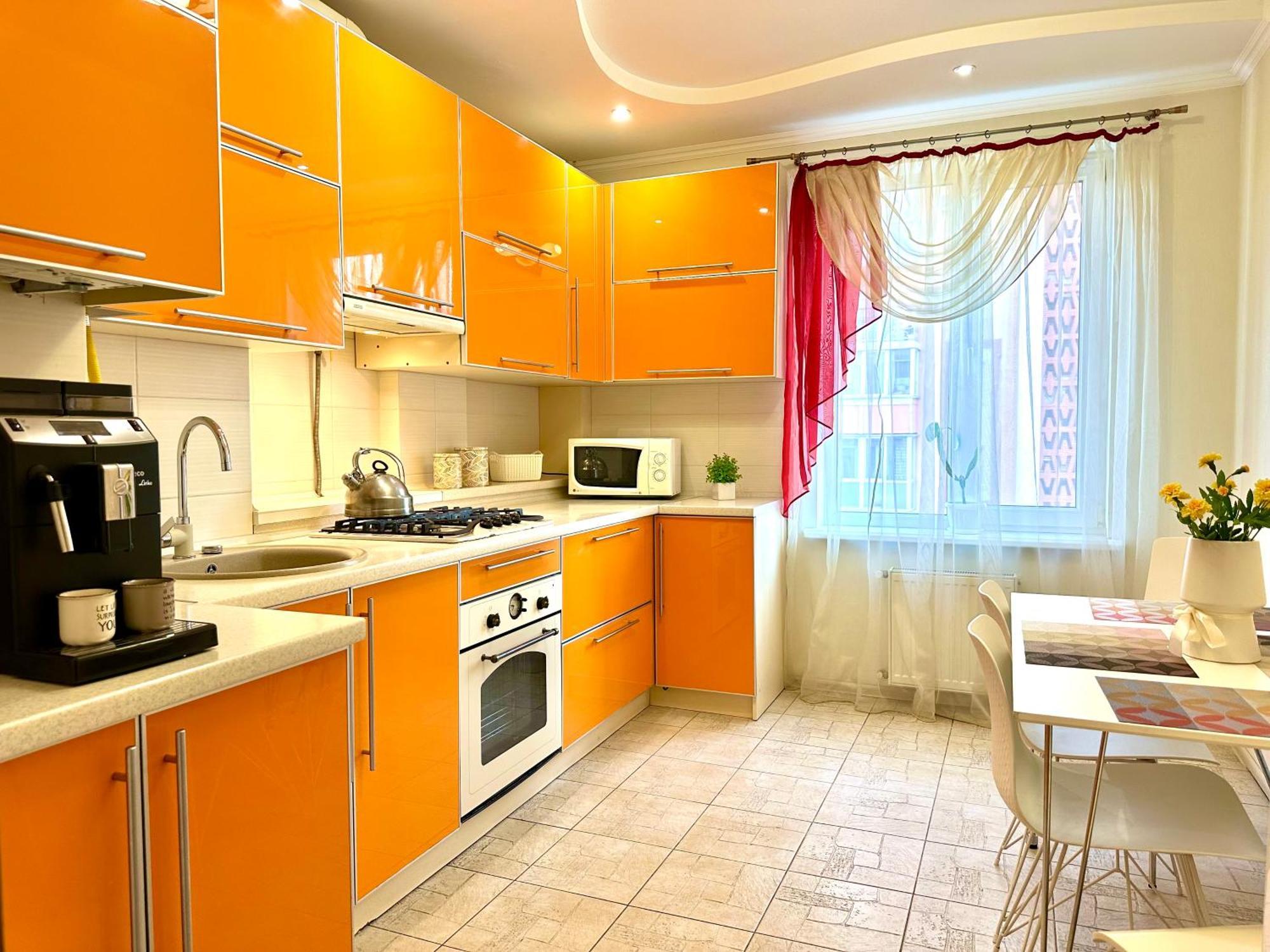 Apartments With A Coffee Machine In The City Center, Near A Park And Zlata Plaza روفنو المظهر الخارجي الصورة
